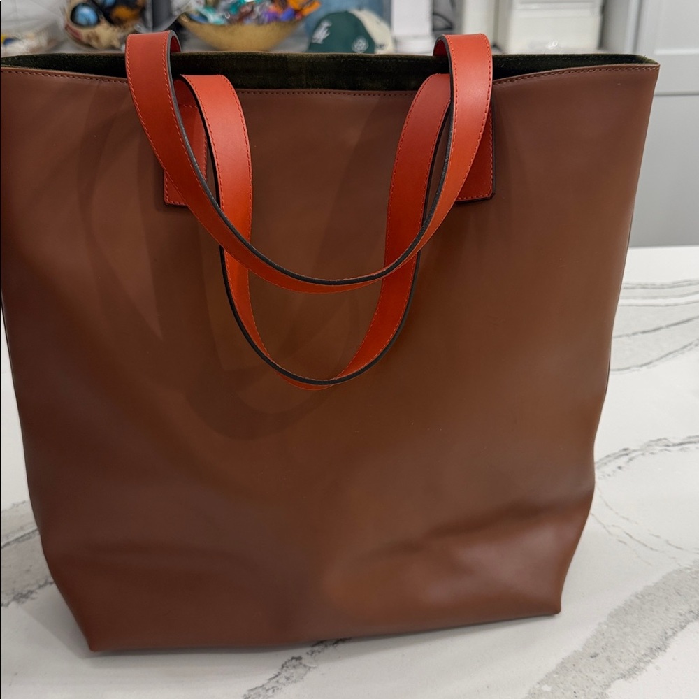 Gianni Notaro Brown Tote Bag with Orange Handles. Genuine Leather made in Italy